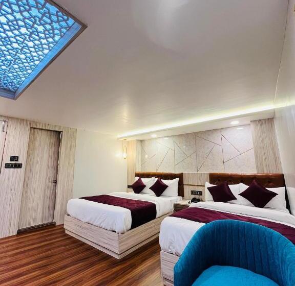 Hotel Goroomgo Broadway Boutique Mall Road Darjeeling