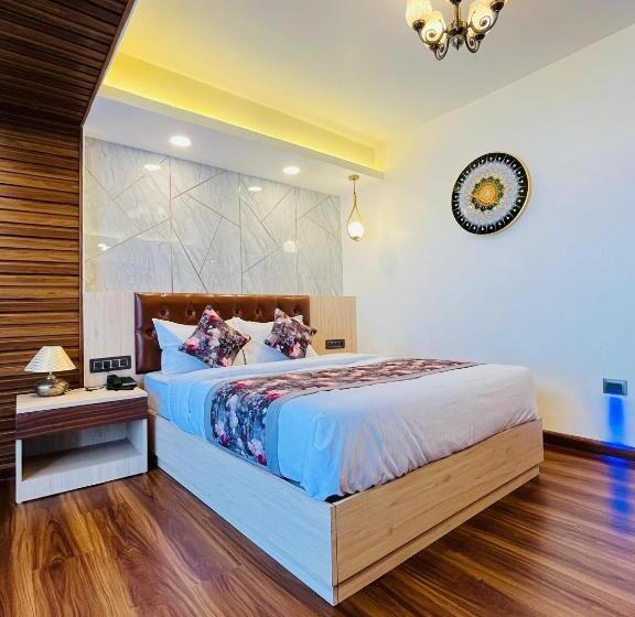 Hotel Goroomgo Broadway Boutique Mall Road Darjeeling