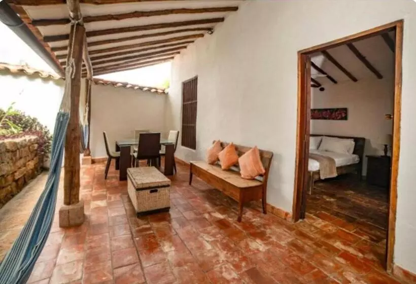 ホテル Masaya Achiotte   Superior Room   Colombia