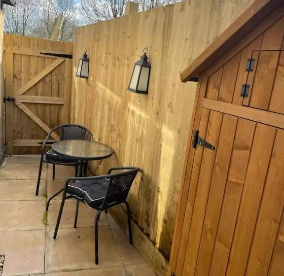 Majatalo Anchor Annex