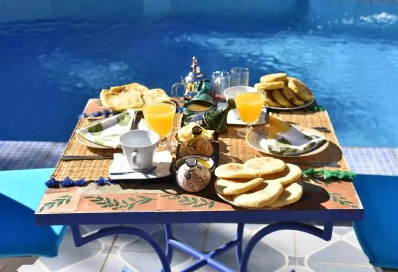 ペンション Auberge Dar Elfatouakia