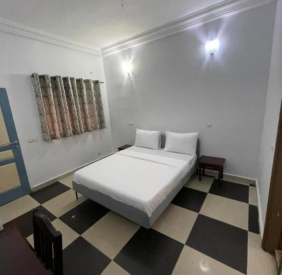 پانسیون Chez Sophie