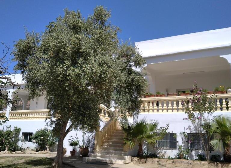 پانسیون Domaine Des Sloughis