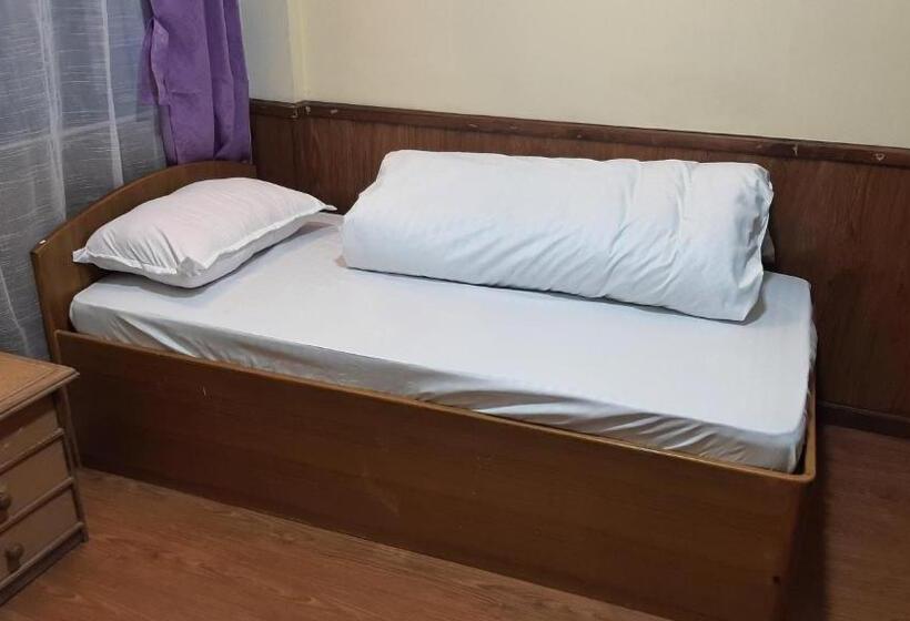 پانسیون Everest House