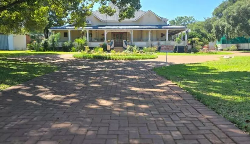 Majatalo Grey Lourie Guesthouse