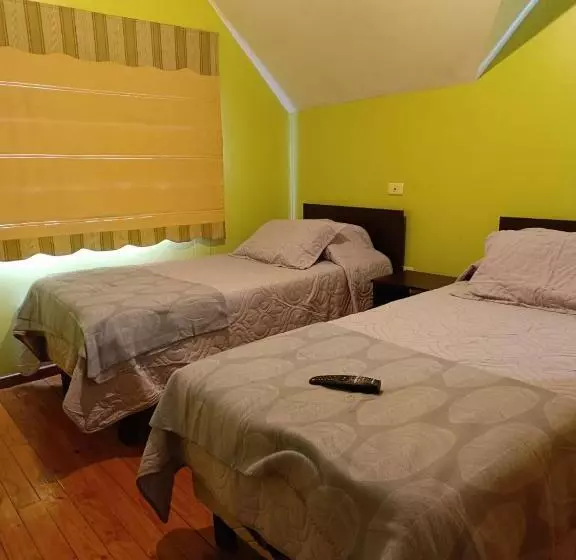 Majatalo Hostal El Valle