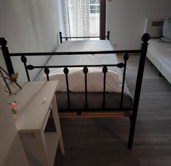 Pensão Mühltal Private Guesthouse