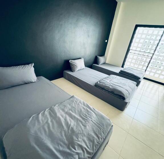 Timn Hostel Female Only