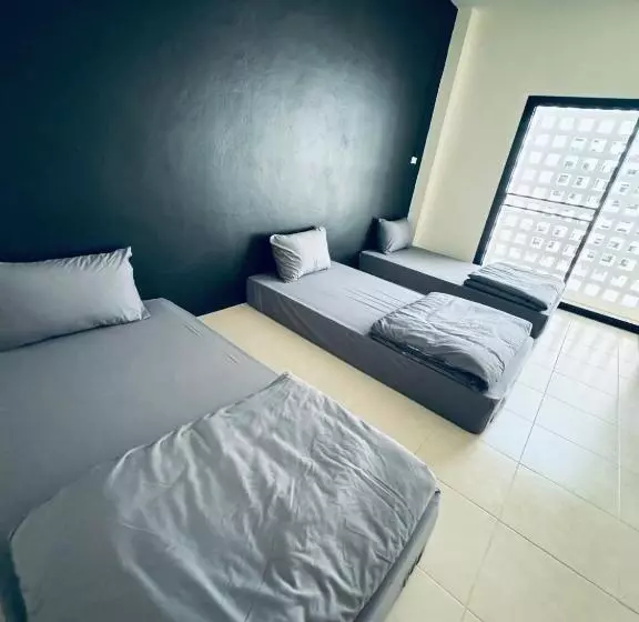Timn Hostel Female Only