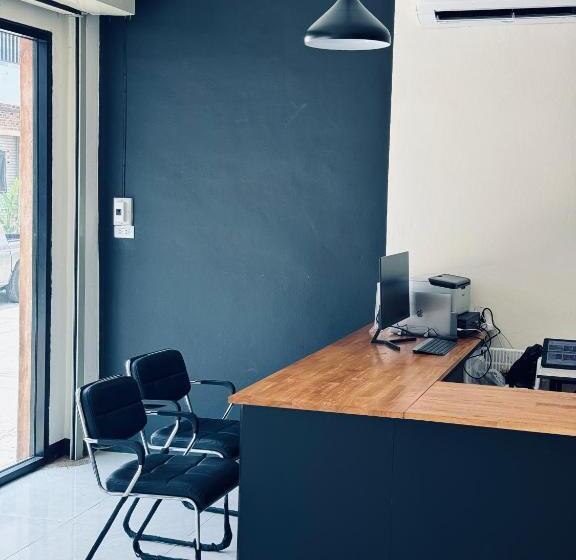 Timn Hostel Female Only