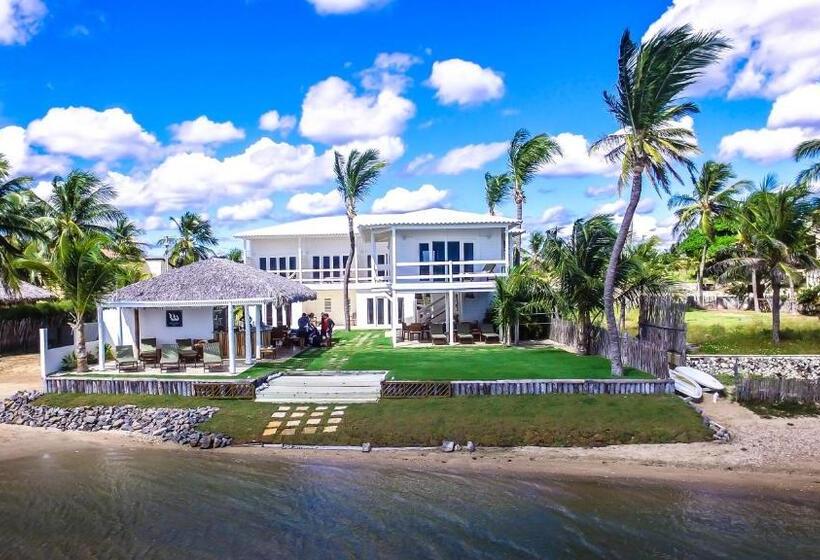 White Wind Hotel & Apartments