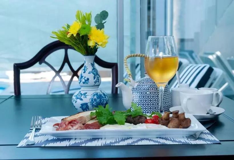 Aamiaismajoitus (B&B) 129_inharties