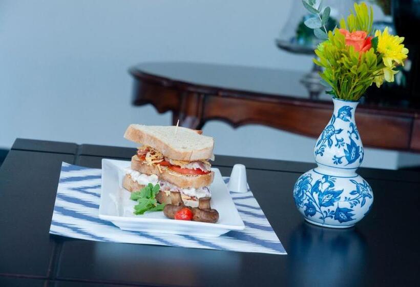 Bed and Breakfast 129_inharties