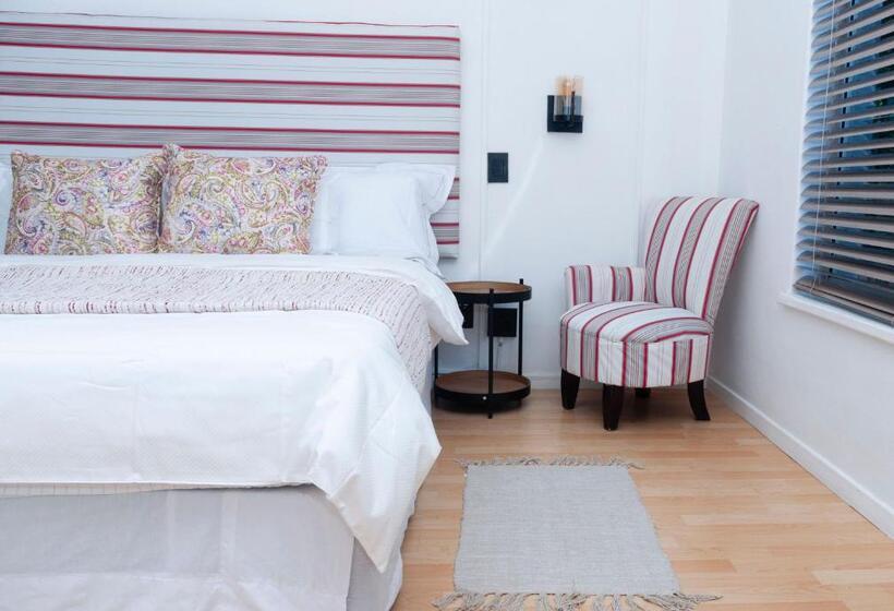 Bed and Breakfast 129_inharties