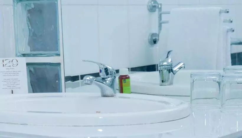 Aamiaismajoitus (B&B) 129_inharties