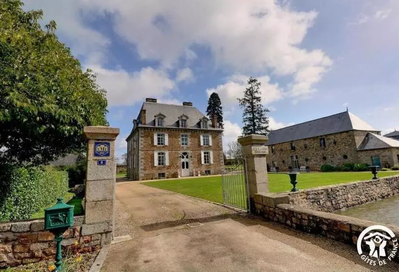 Aamiaismajoitus (B&B) Chateau De La Giraudais