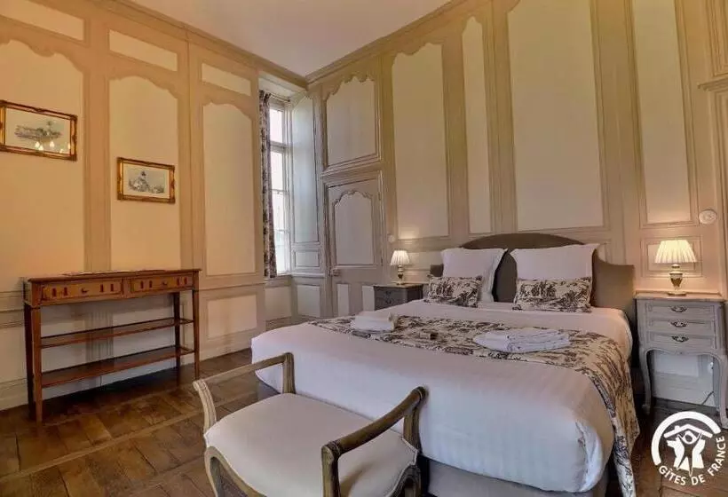 Aamiaismajoitus (B&B) Chateau De La Giraudais