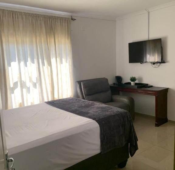 تختخواب و صبحانه Senatla Guest Inn