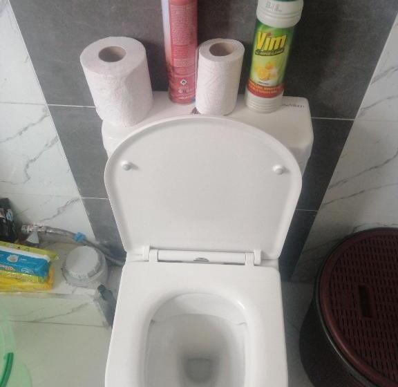 تختخواب و صبحانه Utulivu Palace