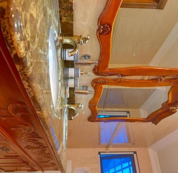 Burnas Beachside Residences Apparts Hôtels