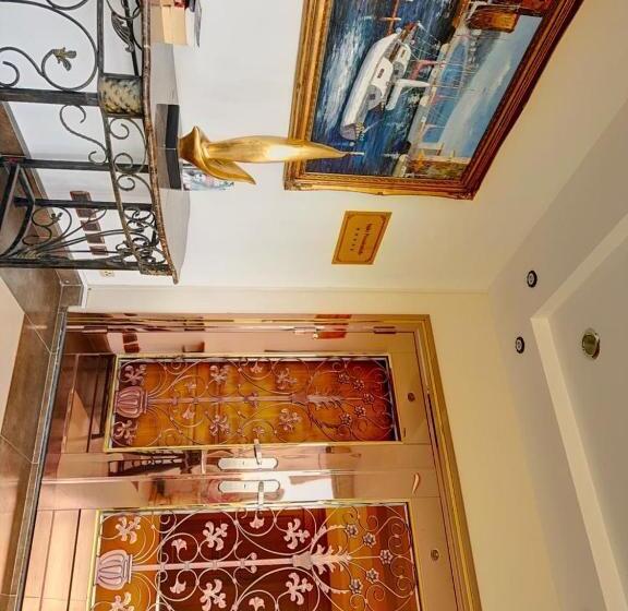 Burnas Beachside Residences Apparts Hôtels