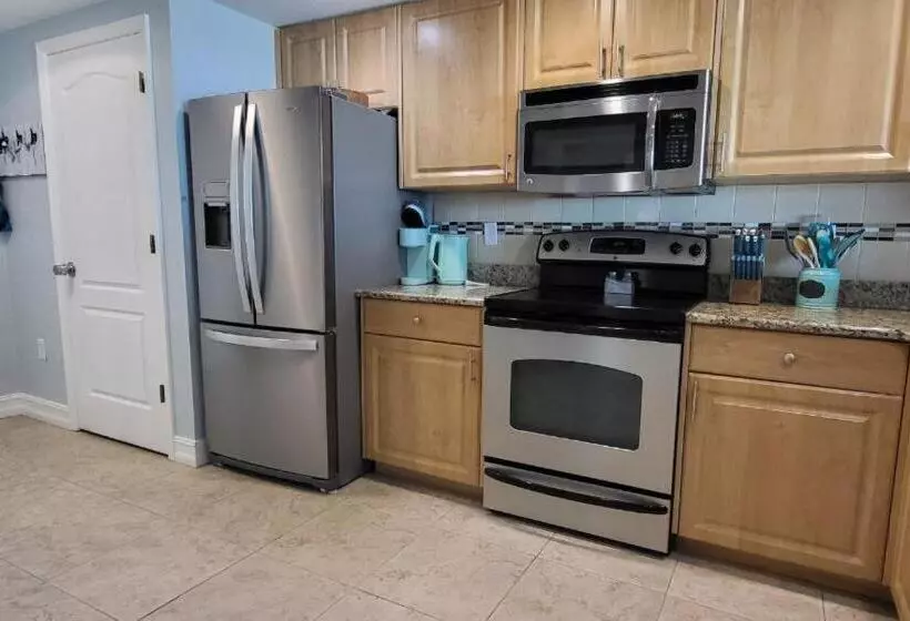 Crystal Palms Resort Treasure Island Penthouse Unit 603