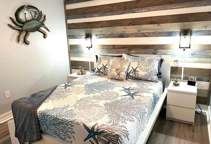 Crystal Palms Resort Treasure Island Penthouse Unit 603