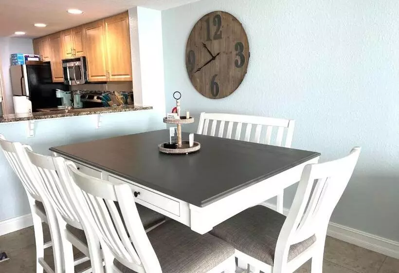 Crystal Palms Resort Treasure Island Penthouse Unit 603