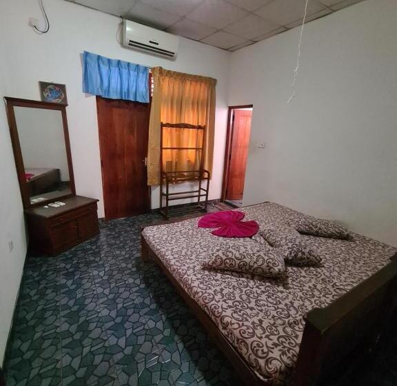 בית מלון כפרי Mihira Village