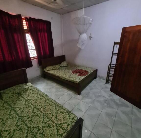 בית מלון כפרי Mihira Village