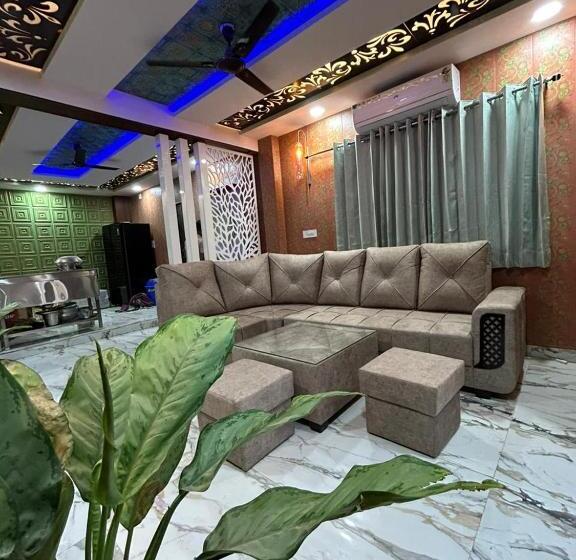 Hotel Pagdandi Villa By Aloha