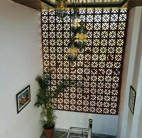 Hotel Pagdandi Villa By Aloha