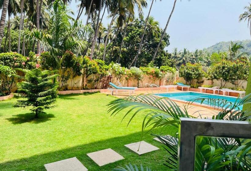 בית מלון כפרי Tattvam Wild Ocean