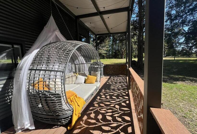 Пансион Frog Hollows