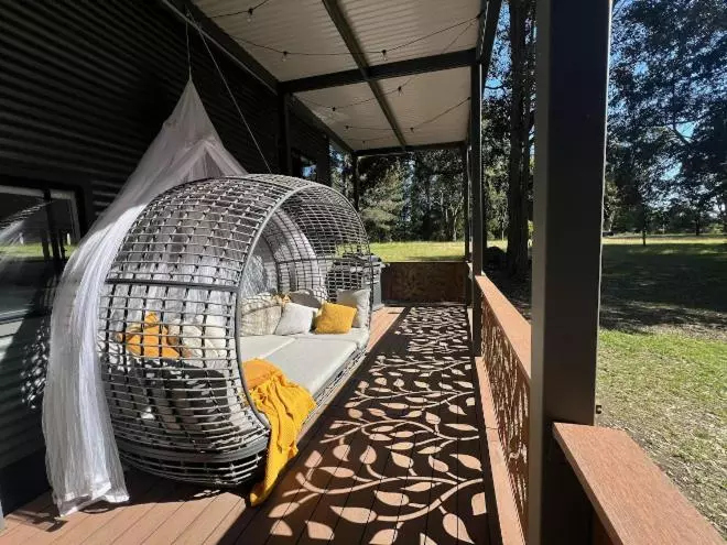 ペンション Frog Hollows