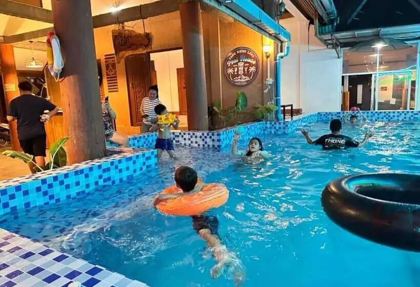 ペンション Vangvieng Pool House