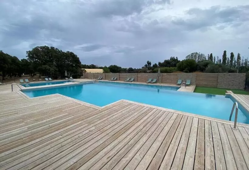 Appartement 2 Pièces Dans Une Résidence Hôtelière Les Hameaux De Saint Cyprien