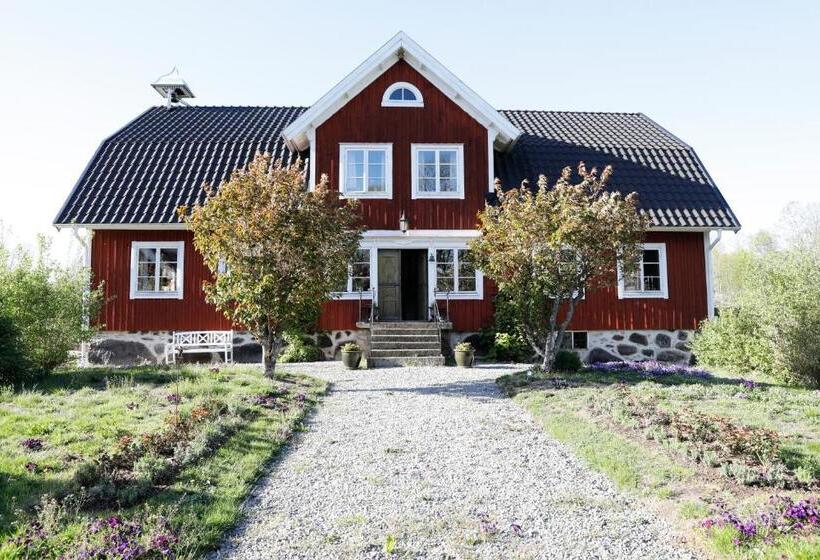 Astensmåla Gård B&b