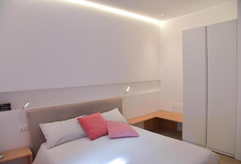 تختخواب و صبحانه Diecivasi