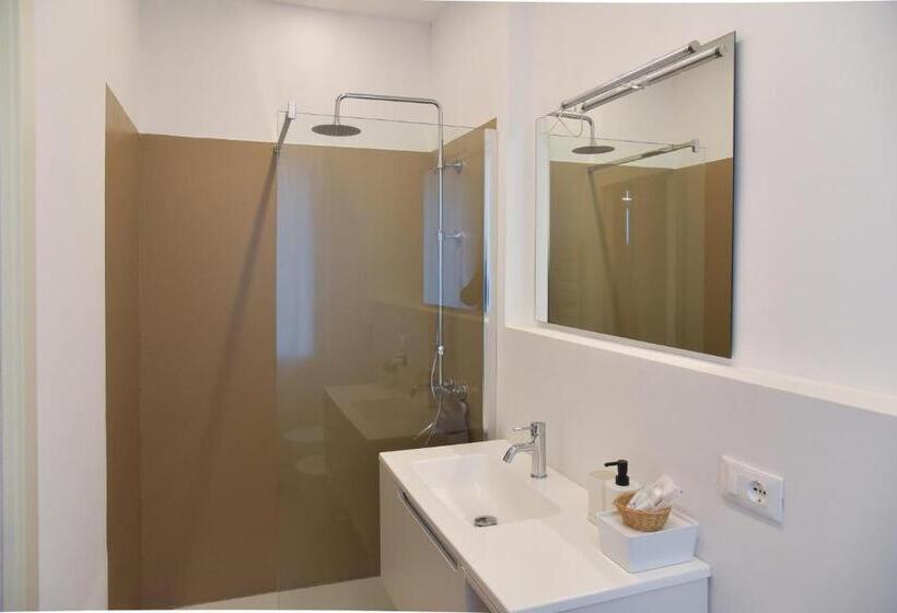 تختخواب و صبحانه Diecivasi