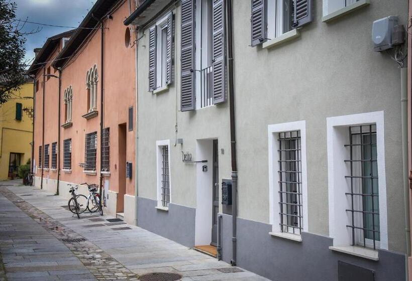 تختخواب و صبحانه Diecivasi