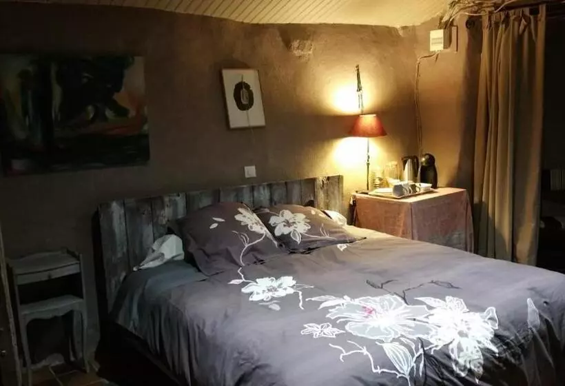 Aamiaismajoitus (B&B) L Aubriete
