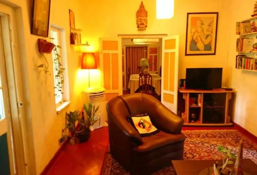 Aamiaismajoitus (B&B) The Nayana Homestay