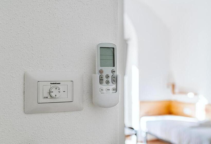 فندق Agriturismo Il Canto Delle Rane