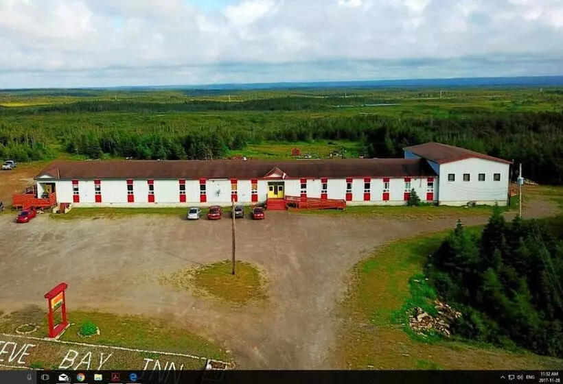 ホテル Genevieve Bay Inn