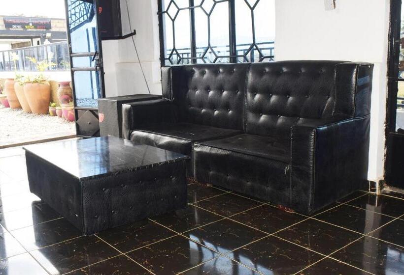 هتل Lakewood City Resort