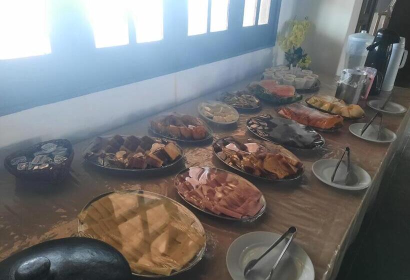 Отель Pousada Tubarão