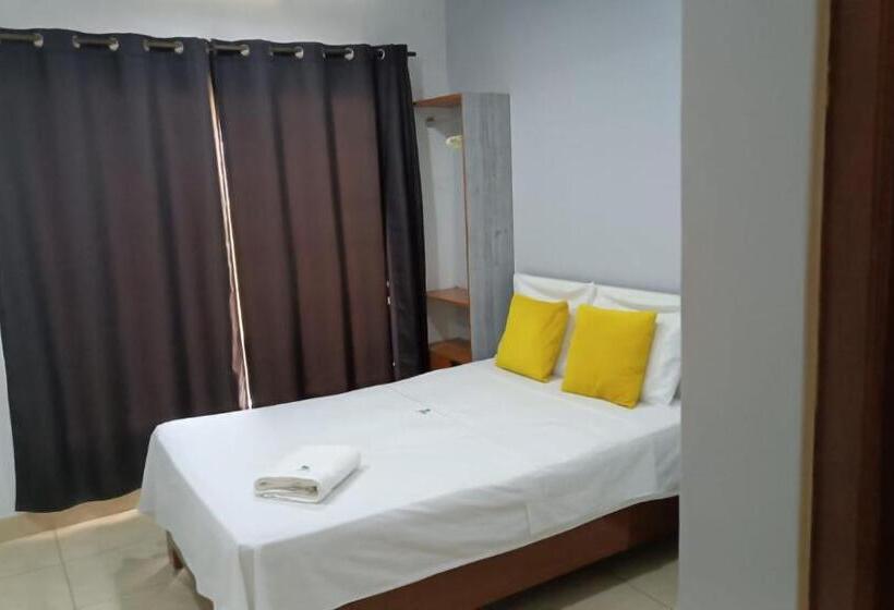 酒店 Rentvistaverde