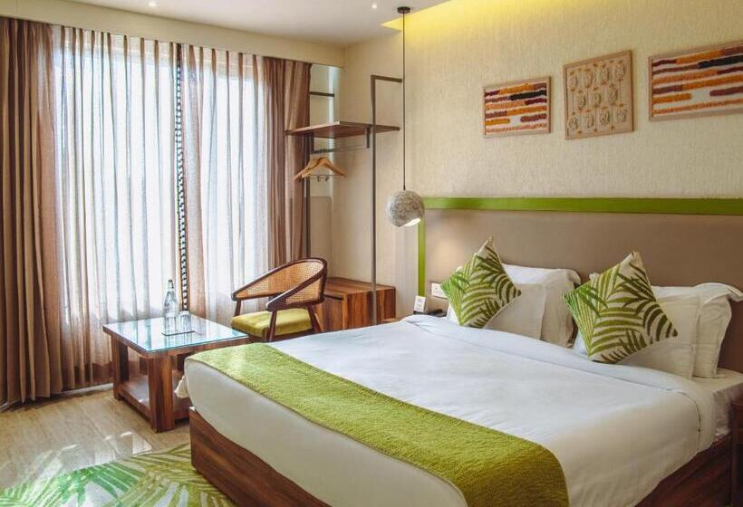 Отель The Manor House Rajpur Road