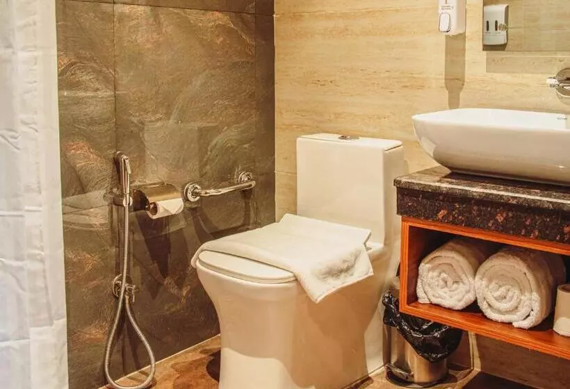 Hotelli The Manor House Rajpur Road